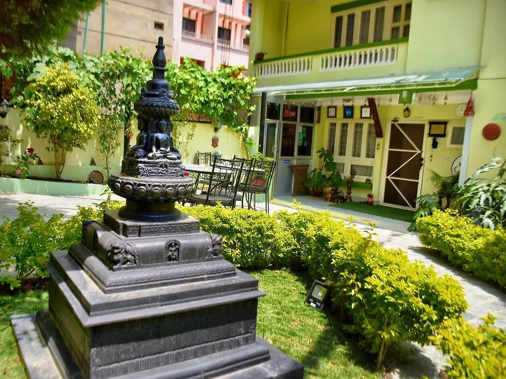 释迦之家住宿加早餐旅馆 Lalitpur 3*,